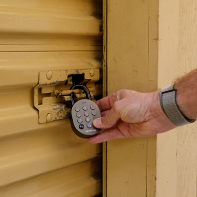 padlock-door-yellow